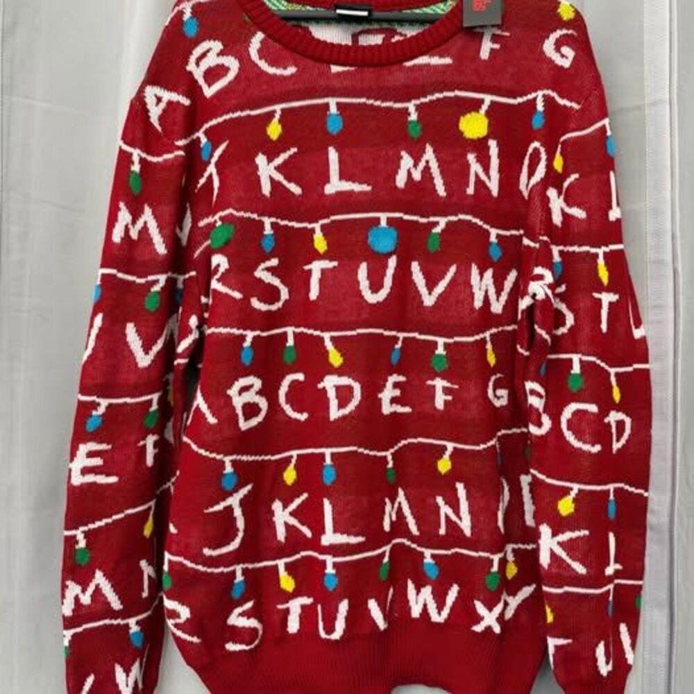 Official Stranger Things Christmas Lights Knit Ugly Sweater - NWT - Size XL